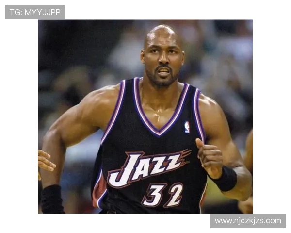 卡尔·马龙的篮球传奇与影响力分析从个人成就到团队贡献的深度解读