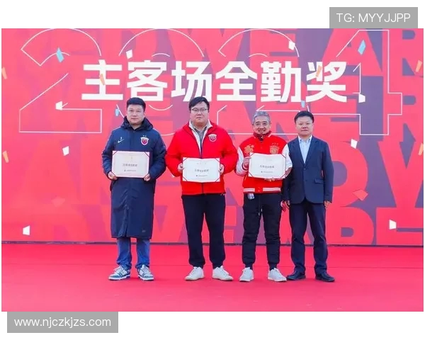 探索现代足球俱乐部运营与球迷文化深度融合创新发展新趋势全景化